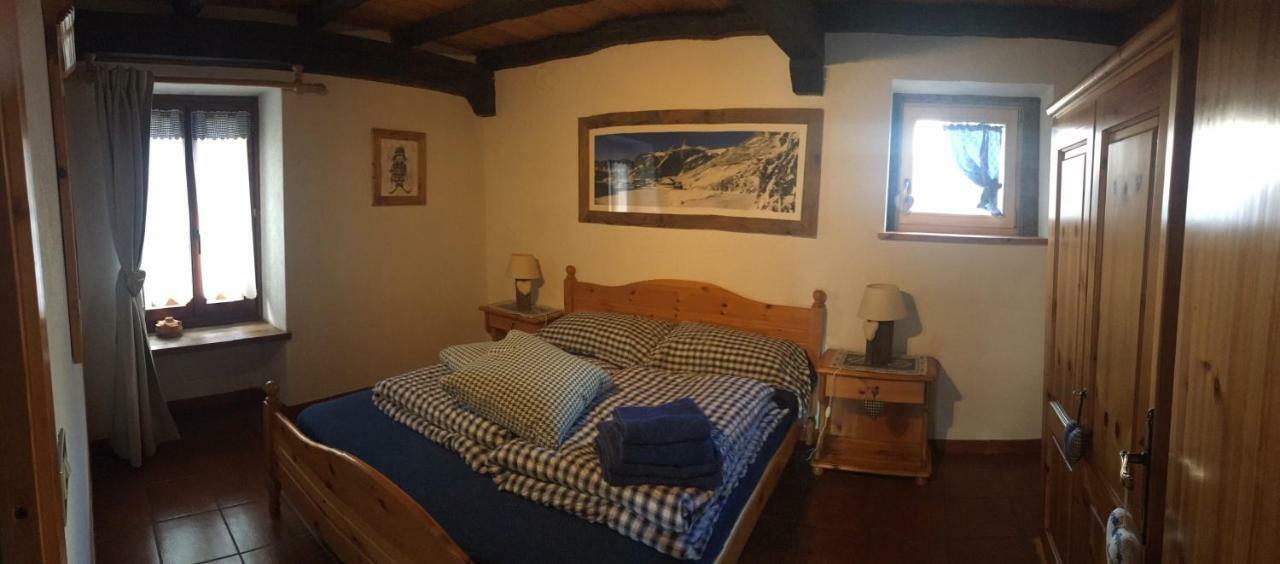 Ferienwohnung Coeur De Montagne Gignod Exterior foto